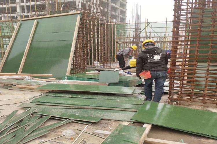 工程師的智慧之選：覆塑模板，加速夢(mèng)想進(jìn)程